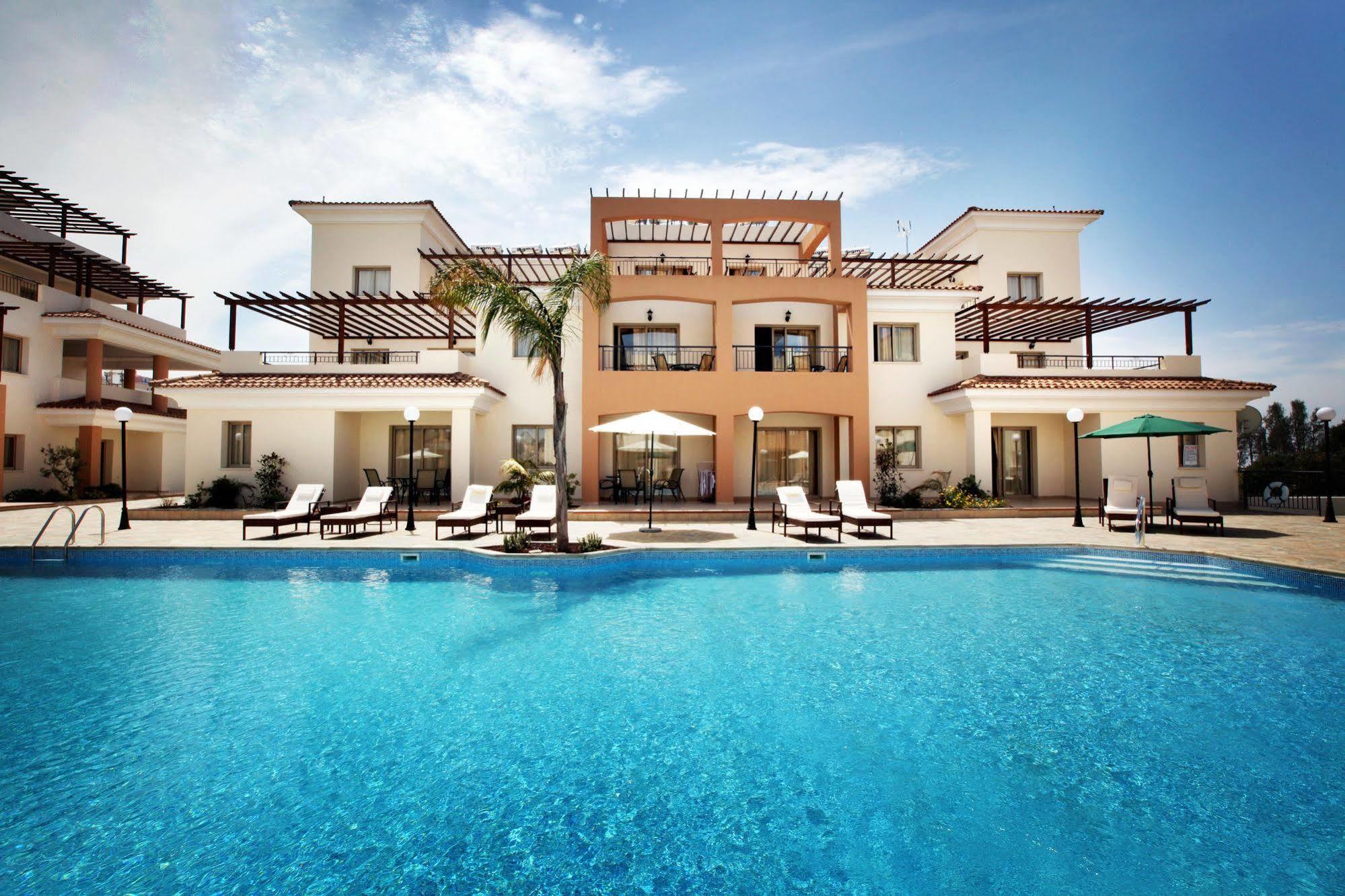 Oracle Exclusive Resort Paphos Kültér fotó