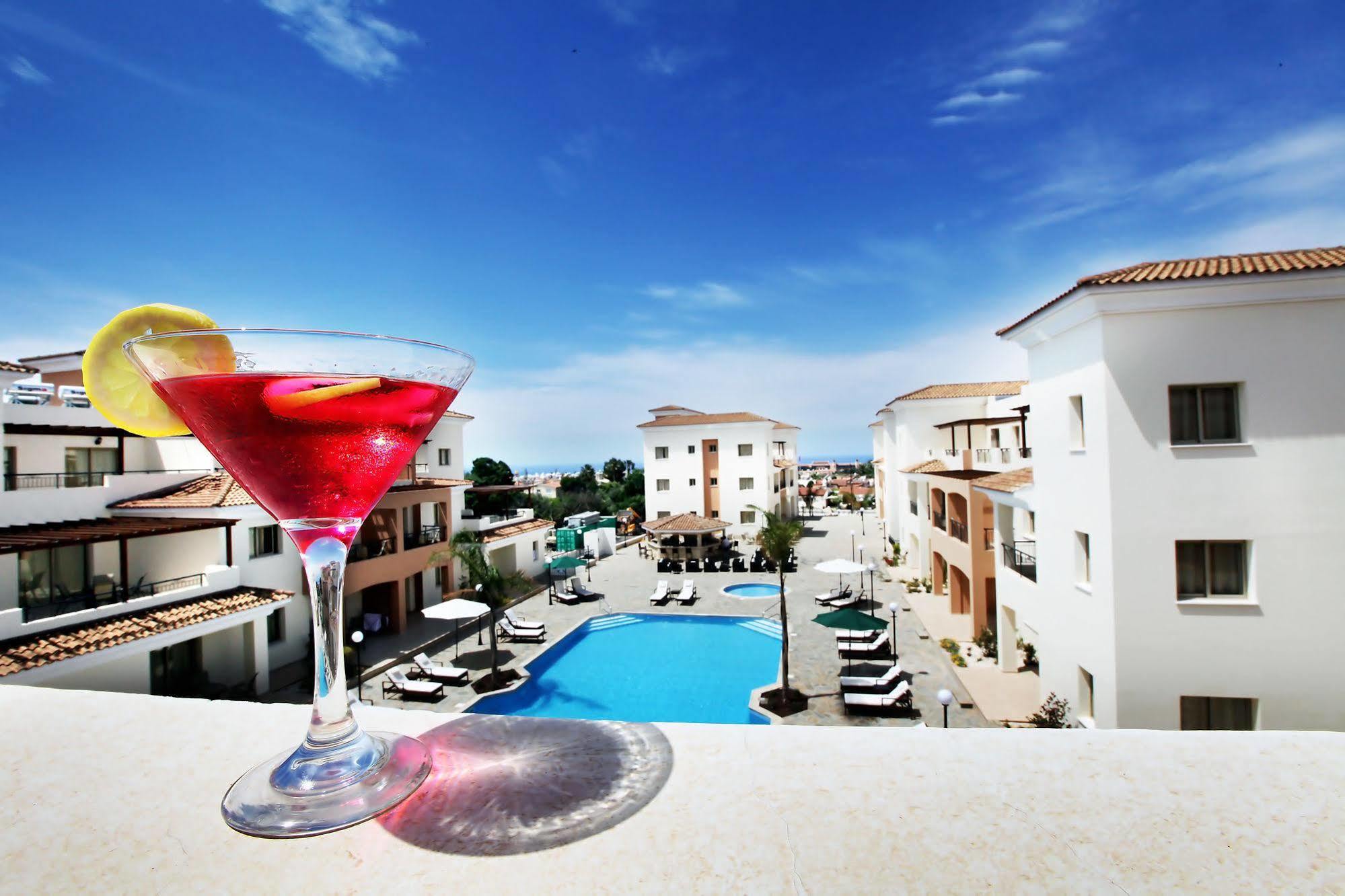 Oracle Exclusive Resort Paphos Kültér fotó